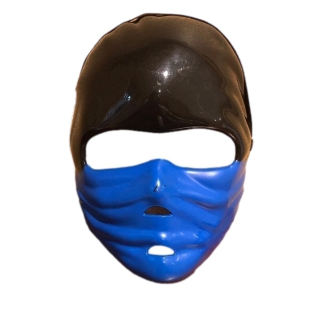 𝅺NINJA Black & Blue hard plastic costume face mask